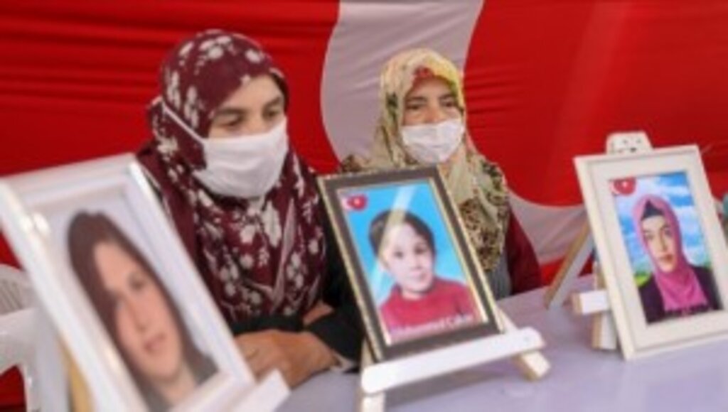 Diyarbakır anneleri evlat nöbetini kararlılıkla sürdürüyor