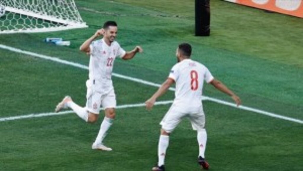 EURO 2020'de İspanya 5-0 la son 16 bileti aldı