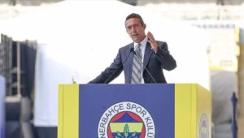 Fenerbahçe'de yeniden Ali Koç başkanlığa seçildi
