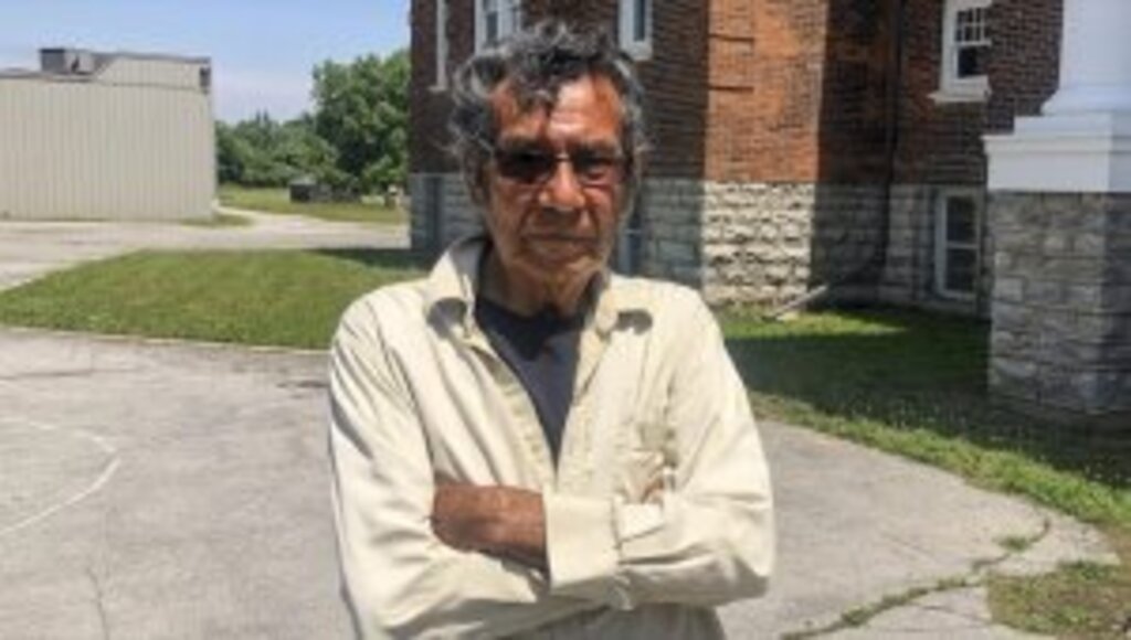 Kanada'da 11 yıl yatılı kilise okulunda kalan Geronimo Henry, yaşananları 'soykırım' olarak nitelendirdi