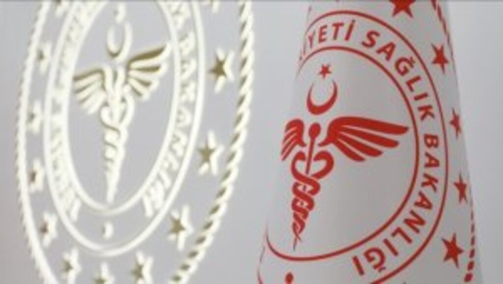 Sağlık personelinin istifa ve izin taleplerine ilişkin sınırlamalar 1 Temmuz'da yürürlükten kalkacak