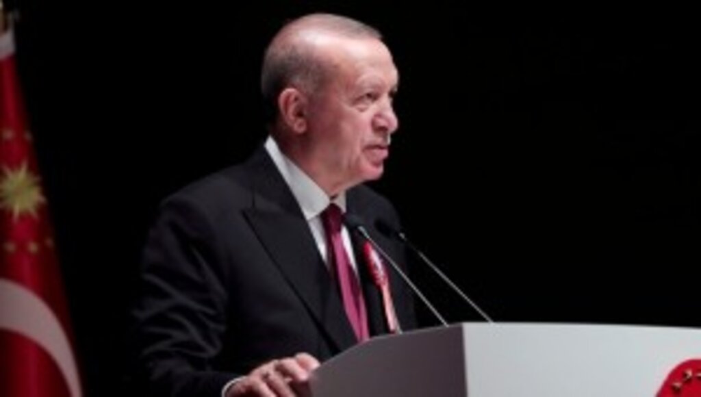 Cumhurbaşkanı Erdoğan: Türkiye'nin savunma sanayisinde katettiği mesafe tüm dünyanın örnek aldığı bir başarı hikayesidir