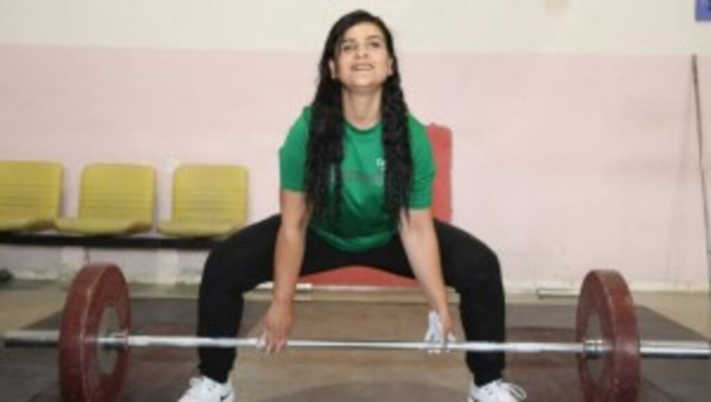 DÜNYA ŞAMPİYONASINA UZANAN PERİ MASALI