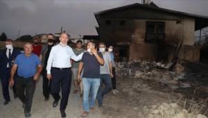 İçişleri Bakanı Soylu, Gündoğmuş'taki yangın bölgesinde incelemelerde bulundu