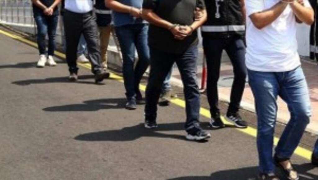 İstanbul merkezli 9 ilde FETÖ operasyonu