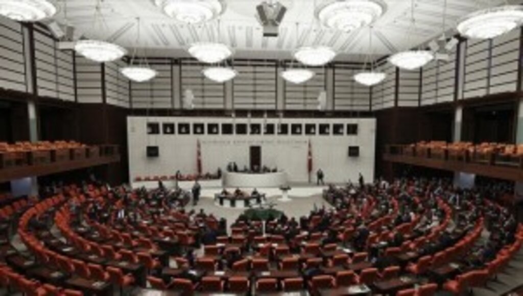 Kılıçdaroğlu'nun da bulunduğu 20 milletvekiline ait dokunulmazlık dosyaları TBMM Başkanlığına sunuldu