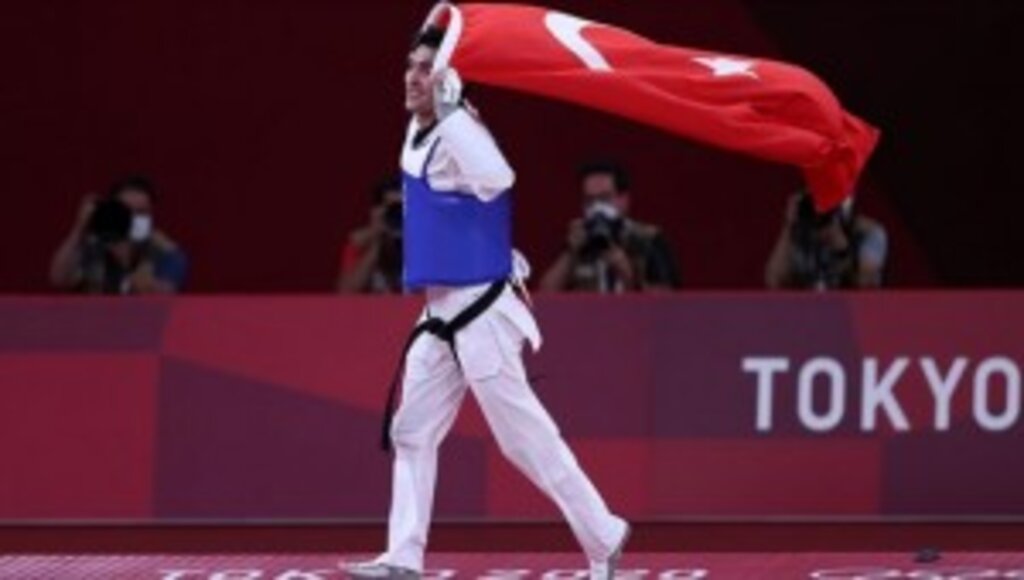 Türkiye'nin 2020 Tokyo Olimpiyat Oyunları'ndaki ilk madalyası tekvandodan