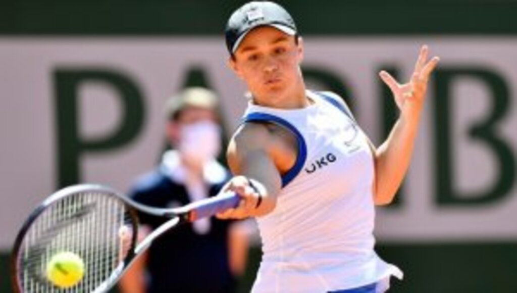 Wimbledon'da tek kadınların şampiyonu Barty oldu