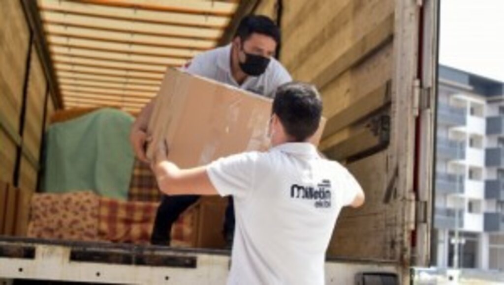 Aliağalılardan Yangın Bölgelerine Destek