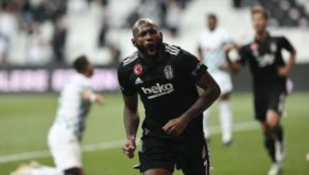 Beşiktaş Bıraktığı Gibi Başladı