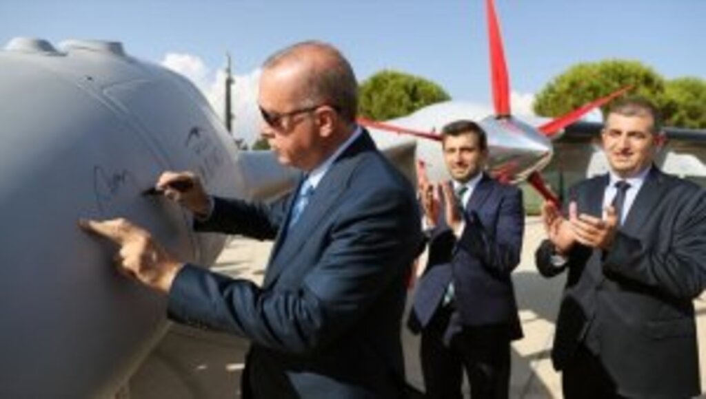 Cumhurbaşkanı Erdoğan, Bayraktar AKINCI TİHA'nın özelliklerini içeren grafik paylaştı