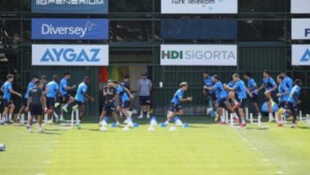 Fenerbahçe deplasmanda Altay'a konuk olacak