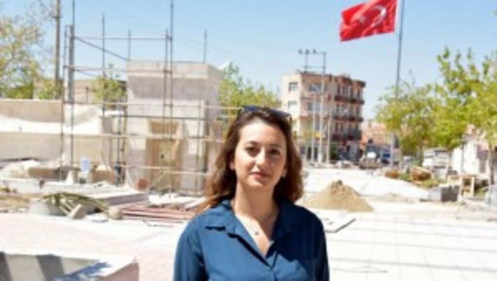 Helvacı Tarihi Kent Meydanı’nda Çalışmalar Sürüyor