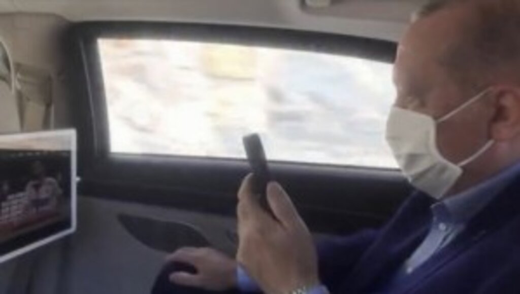 Cumhurbaşkanı Erdoğan'dan Efelere tebrik telefonu