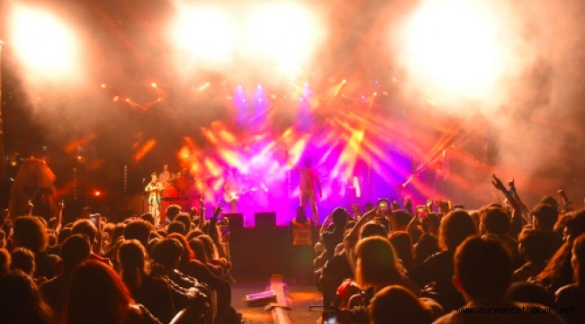 SAMSUN’DA ÜÇ GÜNLÜK MÜZİK ŞÖLENİ BACK TO SCHOOL FESTIVAL SONA ERDİ