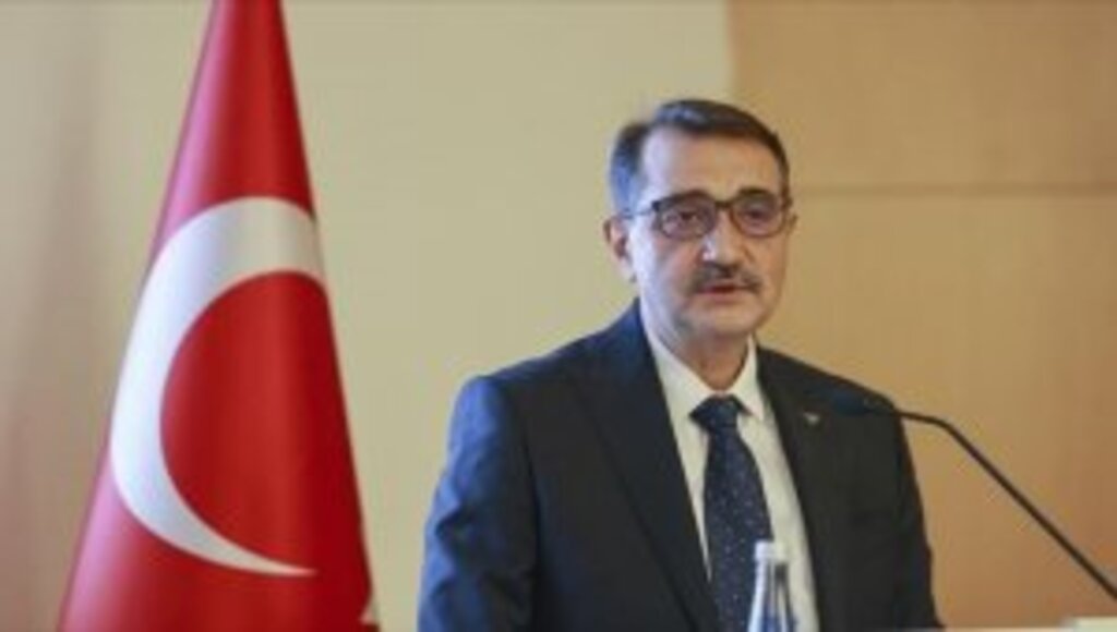 Bakan Dönmez: Azerbaycan'la 11 milyar metreküplük ilave doğal gaz ticaret anlaşması yapıldı
