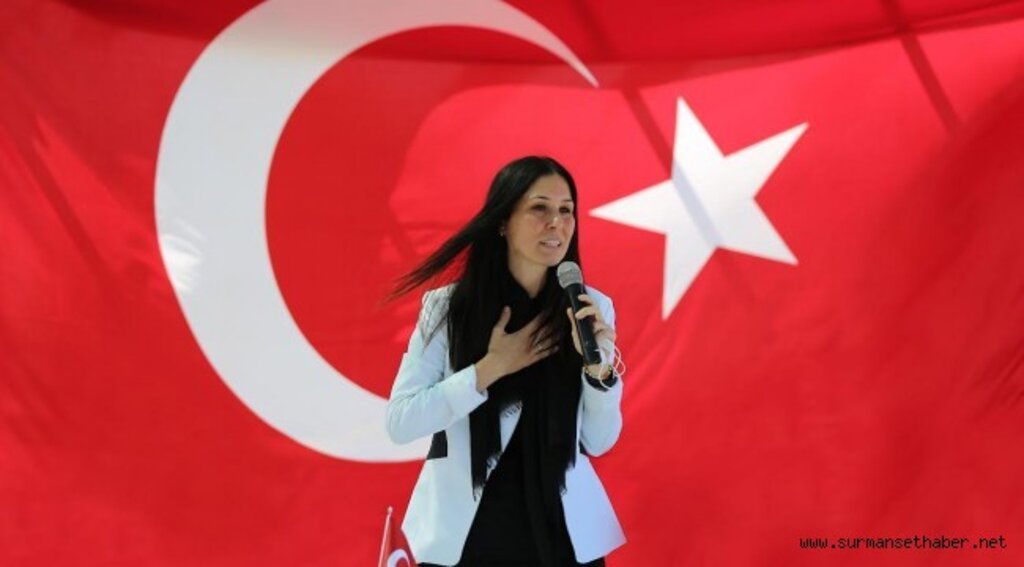 Çiğdem Karaaslan'dan 29 Ekim Cumhuriyet Bayramı Mesajı