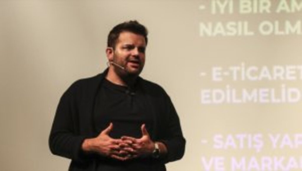 e-ihracat uzmanı İlhan Selçuk, girişimcilere tavsiyelerde bulundu