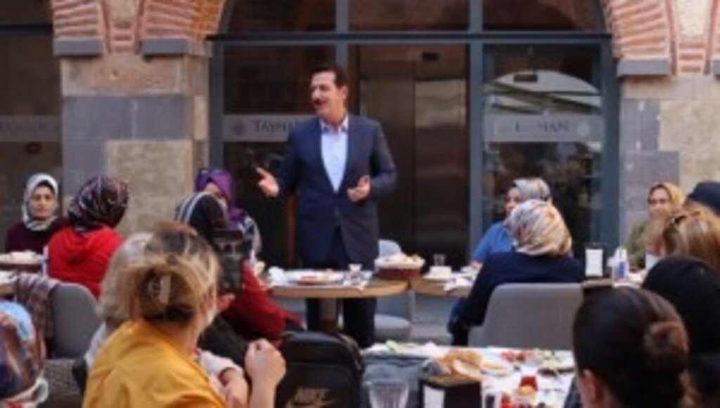 Erdoğan Tok’tan AK Kadınlarla Vefa Buluşması