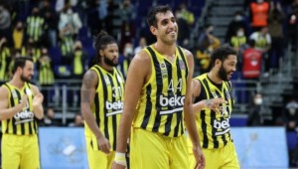 Fenerbahçe Beko yarın Olympiakos'a konuk olacak