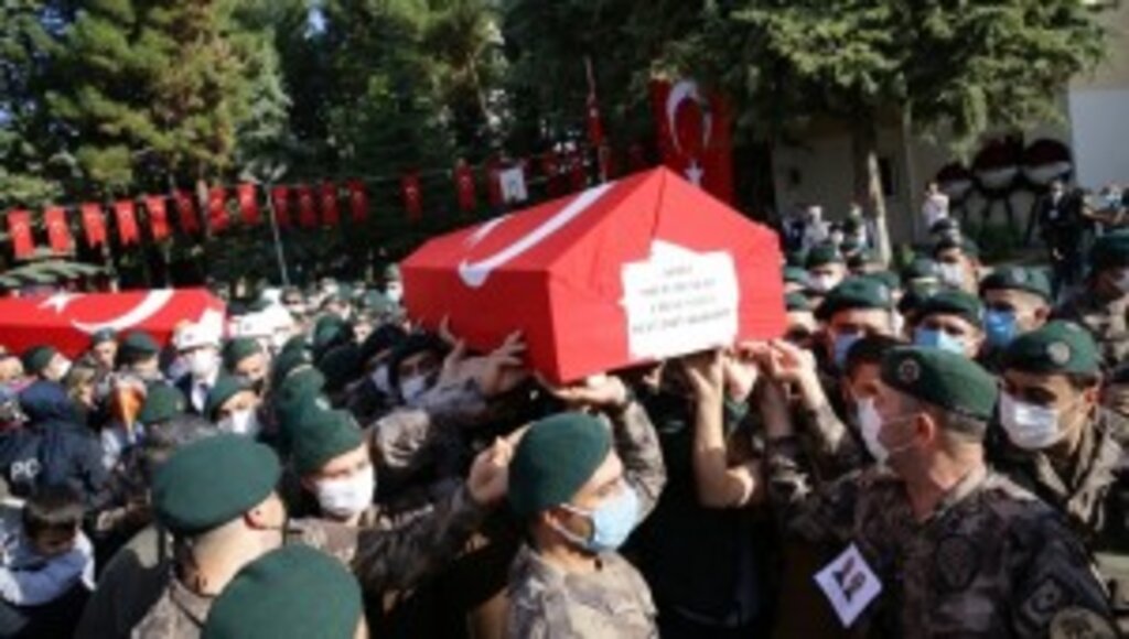 Fırat Kalkanı Harekatı şehitleri son yolculuklarına uğurlanıyor