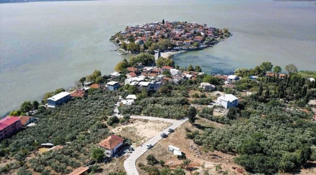 Gölyazı'daki kazılar Apollonia ad Rhyndacum Antik Kenti'nin tarihine ışık tutacak