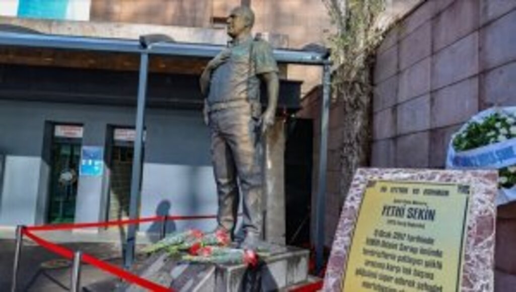 İzmir Adliyesine yönelik terör saldırısında kullanılan bombaları temin eden zanlı yakalandı