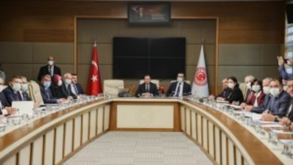 Kooperatiflere yeni düzenlemeler getiren kanun teklifi, TBMM Sanayi ve Ticaret Komisyonunda kabul edildi