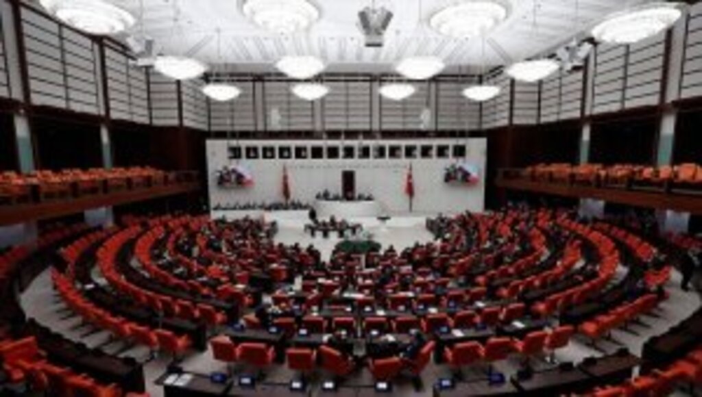 Meclis bu hafta Irak ve Suriye ile Lübnan tezkereleri için mesai yapacak