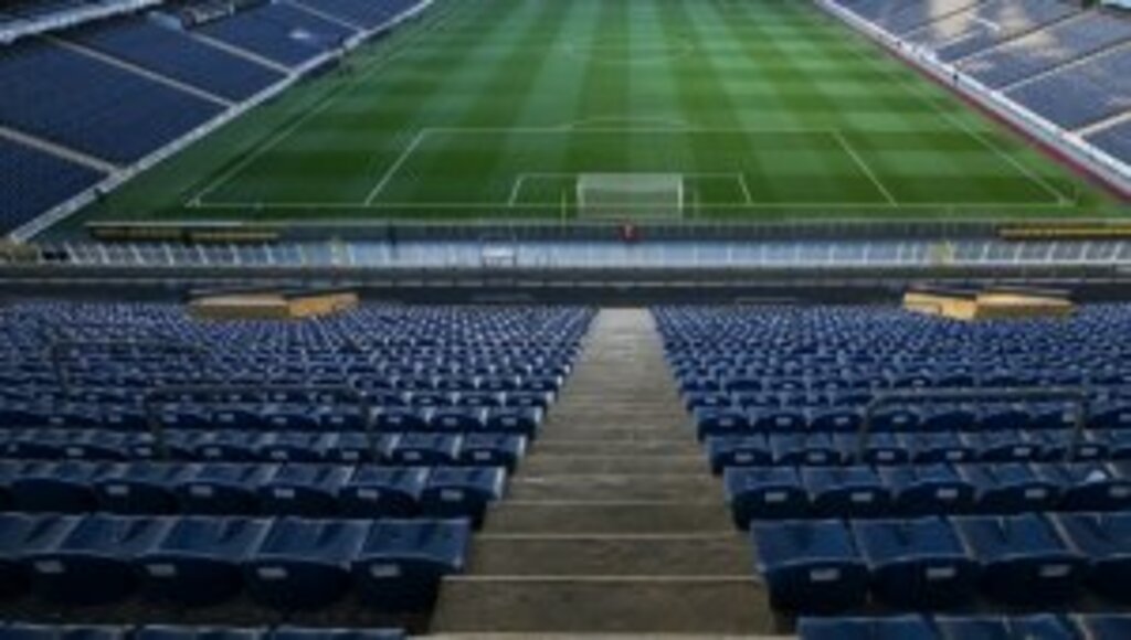 Statlara tam kapasiteyle seyirci alınacak