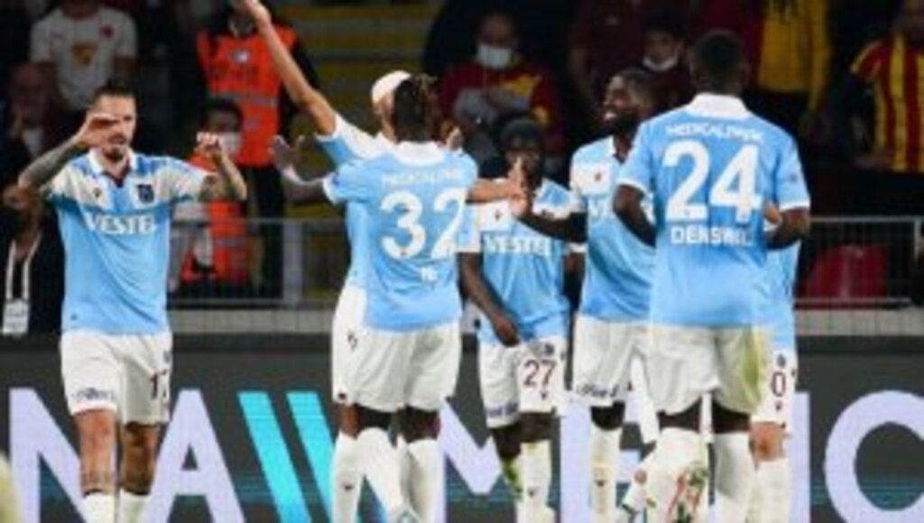 Trabzonspor liderliği bırakmadı