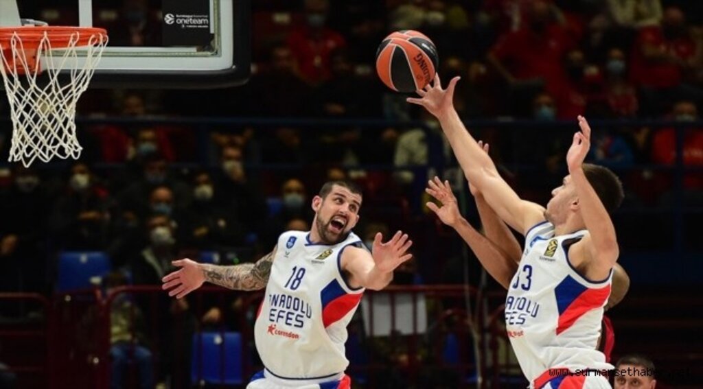 Anadolu Efes, THY Avrupa Ligi'nde yarın Zenit'i konuk edecek