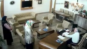 Belediye Başkanı Şehit Yakını Çalışanını Alçak Diyerek İşten Kovdu