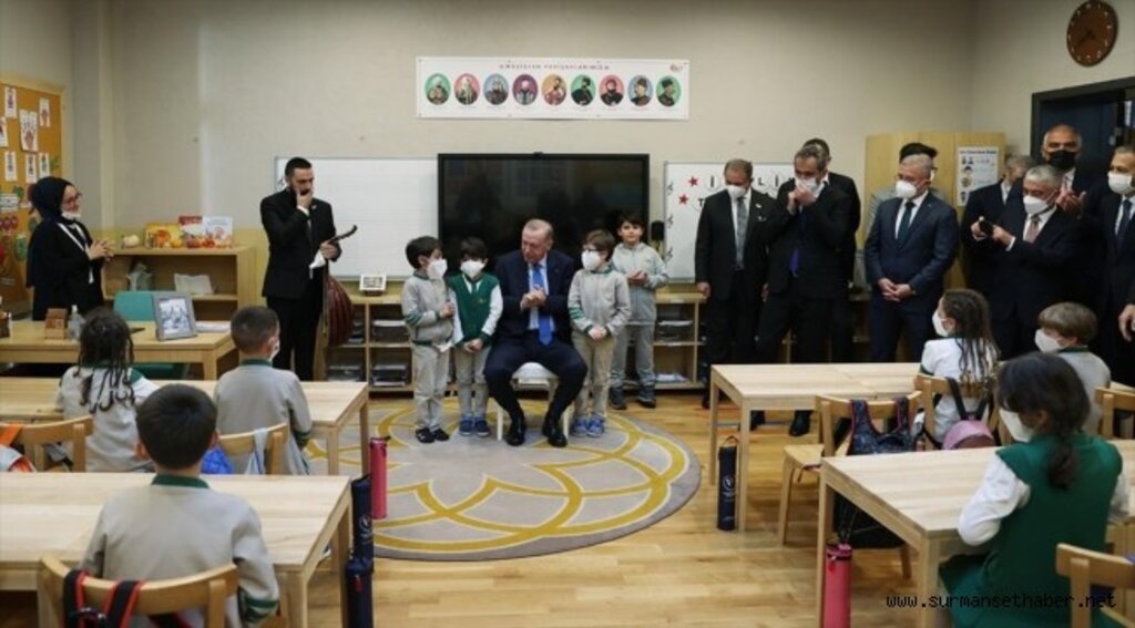 Cumhurbaşkanı Erdoğan, Palet Türk Müziği İlkokulu'nun açılışını gerçekleştirdi