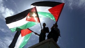 Filistin'den İsrail'in Doğu Kudüs'te yeni yasa dışı yerleşim birimi inşasını onaylamasına tepki
