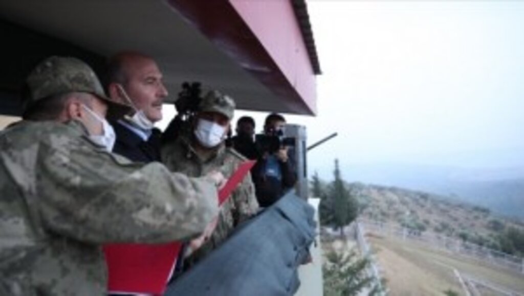 İçişleri Bakanı Soylu, İdlib sınırındaki hudut karakolunu ziyaret etti