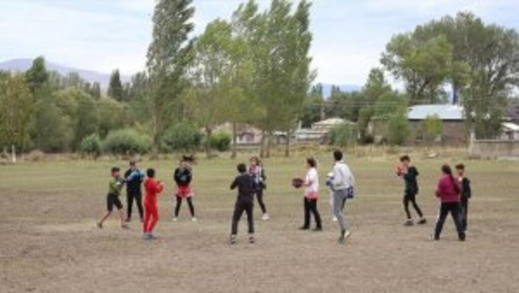 Milli sporcu Büşranur, Kars'ta kendisi gibi şampiyonlar yetiştiriyor