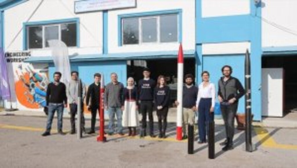 Türk takımı, roket yarışmasında dünya ikincisi olmanın gururunu yaşıyor