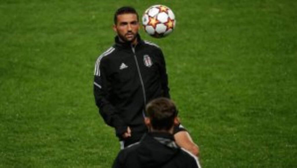 Beşiktaşlı futbolcu Umut Meraş'ın burun kemiği kırıldı