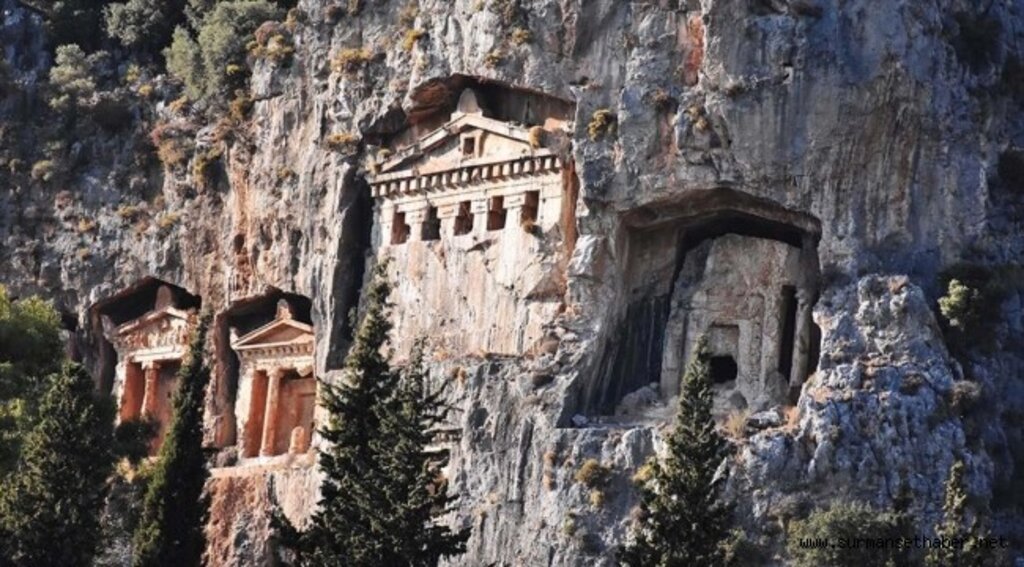Dalyan'daki 2 bin 400 yıllık kaya mezarları koruma altına alınıyor