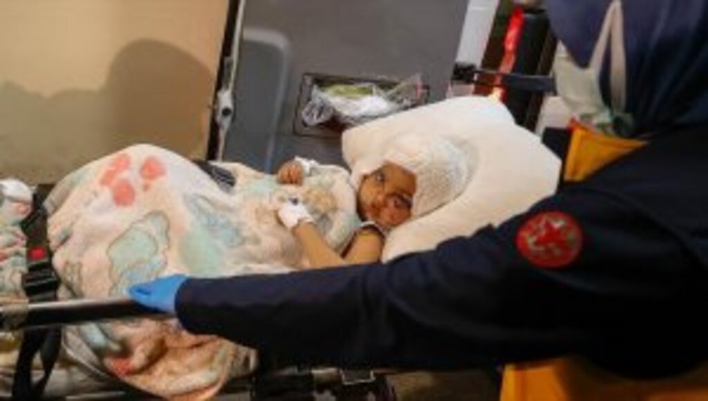 İki 'pitbull'un saldırdığı Asiye Ateş'in yoğun bakım ünitesinde yakın takibi sürüyor