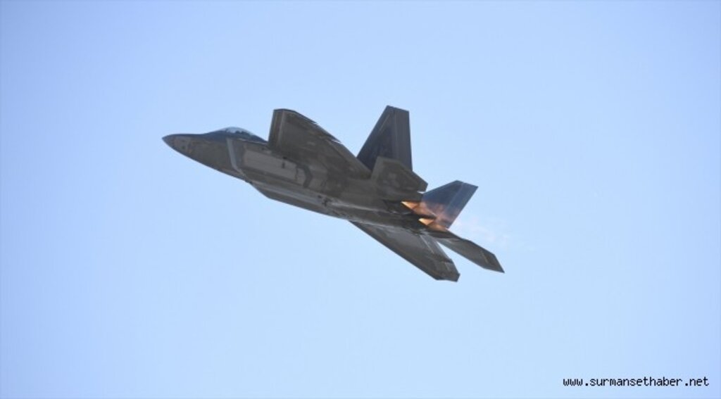 ABD'ye ait F-35C uçağı Güney Çin Deniz'inde düştü