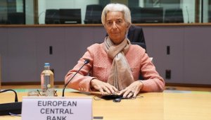 Avrupa Merkez Bankası Başkanı Lagarde: Enflasyon 2022'de kademeli olarak gerileyecek
