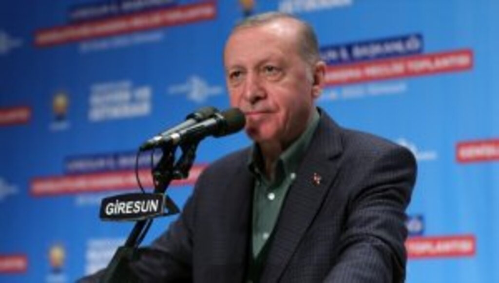 Cumhurbaşkanı Erdoğan: Hiçbir engel tanımadan Türkiye'yi büyütmeye ve güçlendirmeye devam ediyoruz