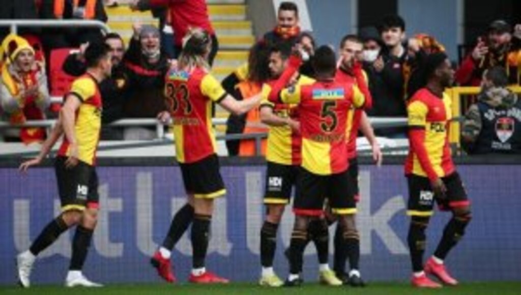 Göztepe ara transfer döneminde mevcut kadrosunu koruyacak