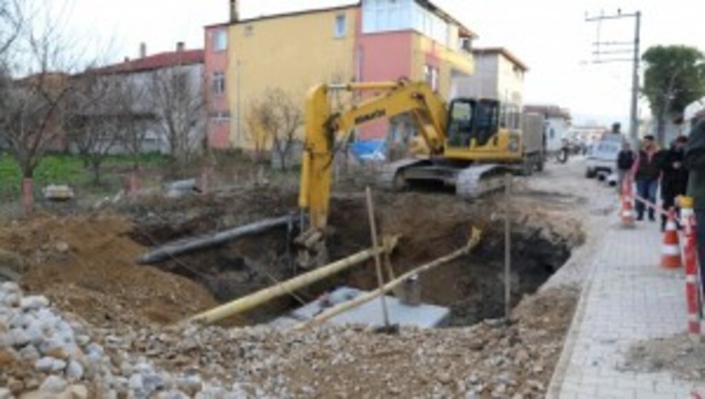 İznik’te altyapı yenileniyor