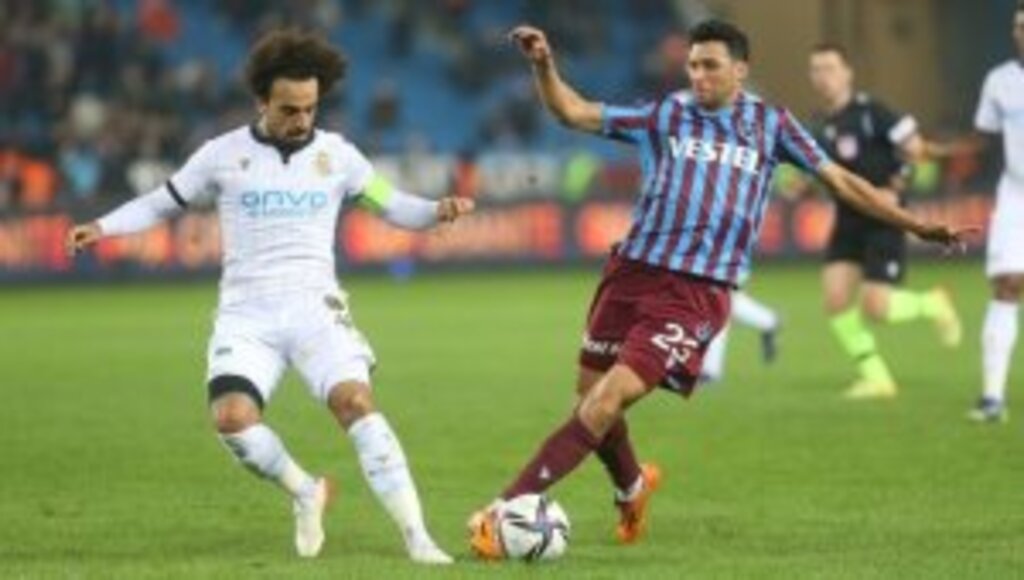 Lİder Trabzonspor sezonun ikinci yarısına galibiyetle başladı