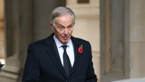 Tony Blair'ın 'şövalyelik unvanı'nın iptalini isteyenlerin sayısı 1 milyonu geçti