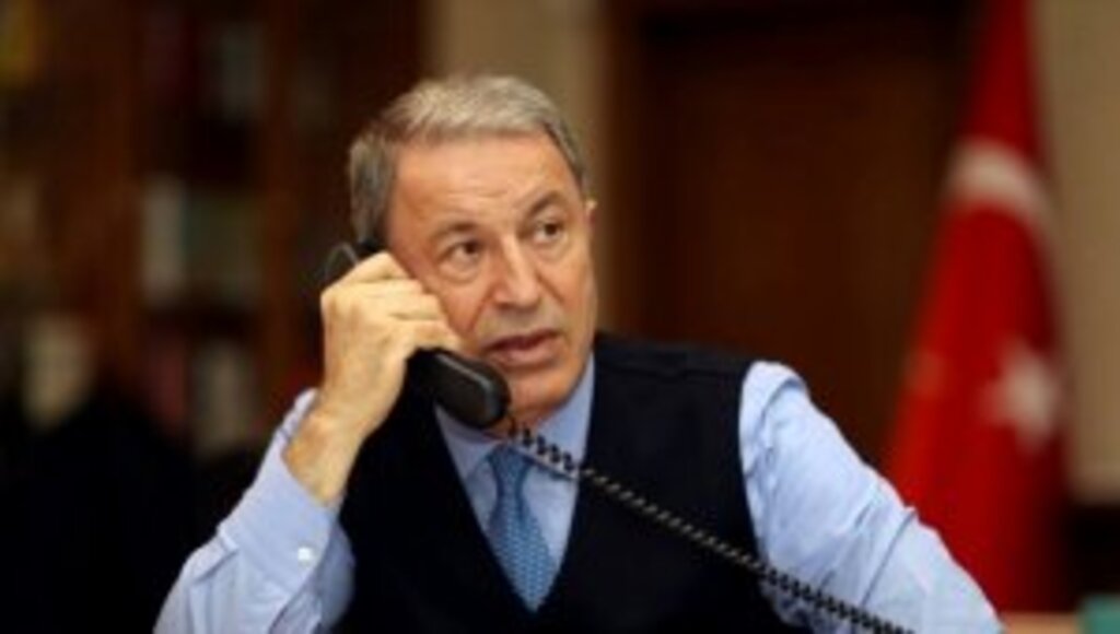 Bakan Akar, Ukrayna Savunma Bakanı Reznikov ile telefonda görüştü