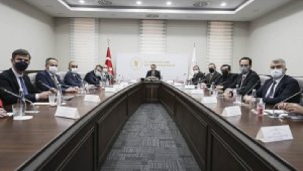 Bakan Dönmez: Türkiye toplam yenilenebilir enerji kurulu gücünde dünyada 12'nci, Avrupa'da 5'inci sırada